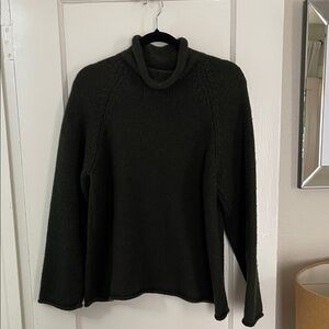 Vintage jcrew 100% wool Women's Dark Green Sweater